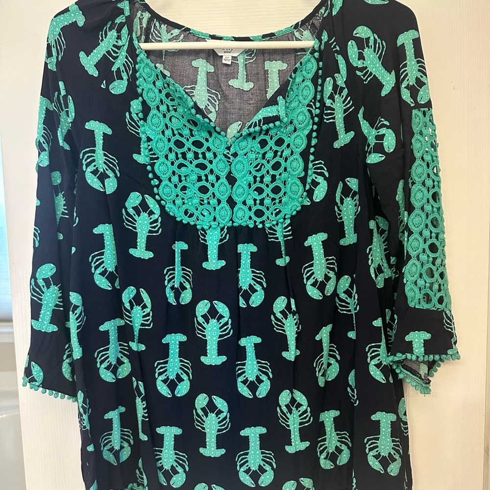 crown & ivy Black and Teal Lobster Blouse